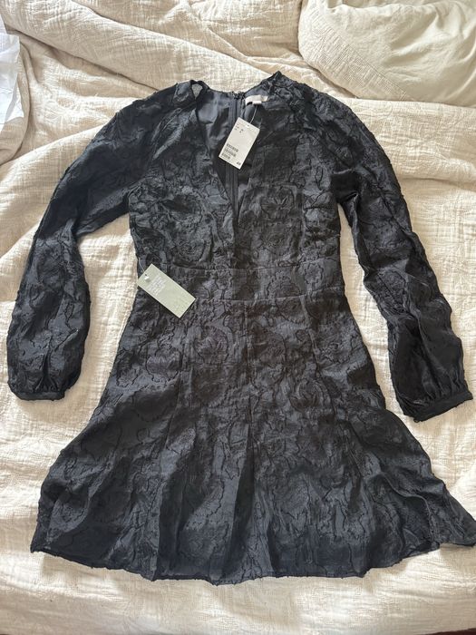 Vestido novo H&M