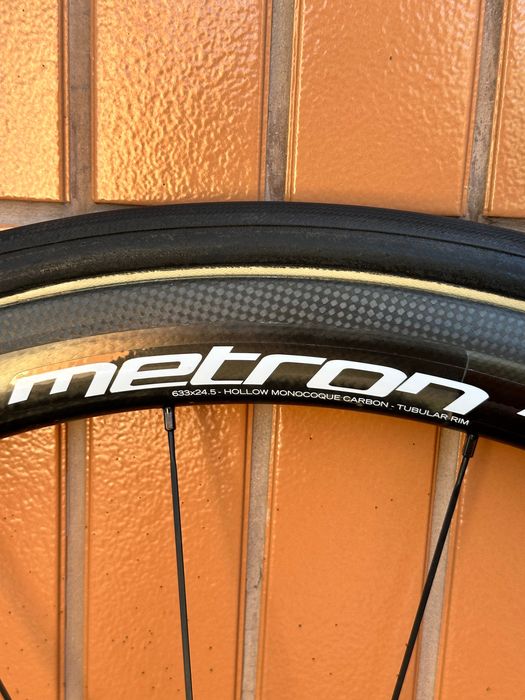 Rodas Vision Metron 40 carbon tubular