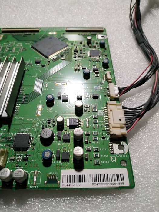 майн (материнская плата) TV Sharp Aquos 32"