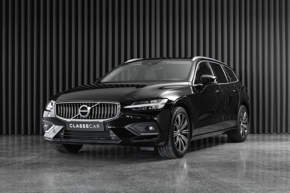 Volvo V60 2.0 B4 Momentum Geartronic