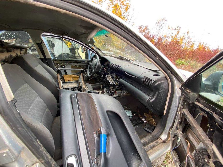 Audi A4 B5 1.9 TDI 1Z 1995р на розбір