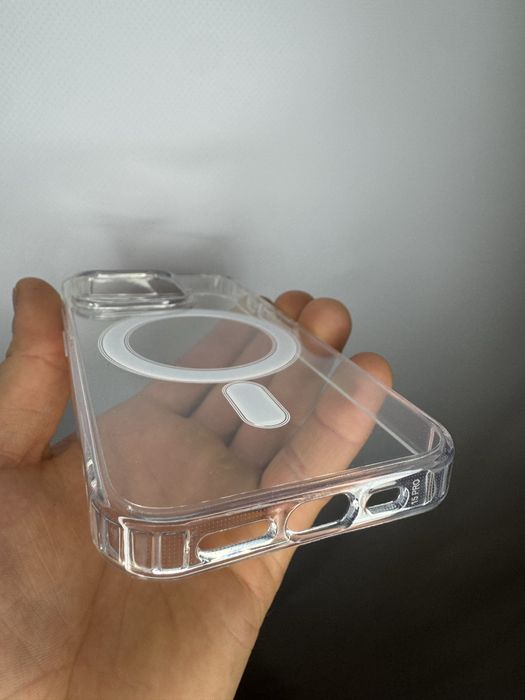 Чехол MagSafe для iPhone прозрачный