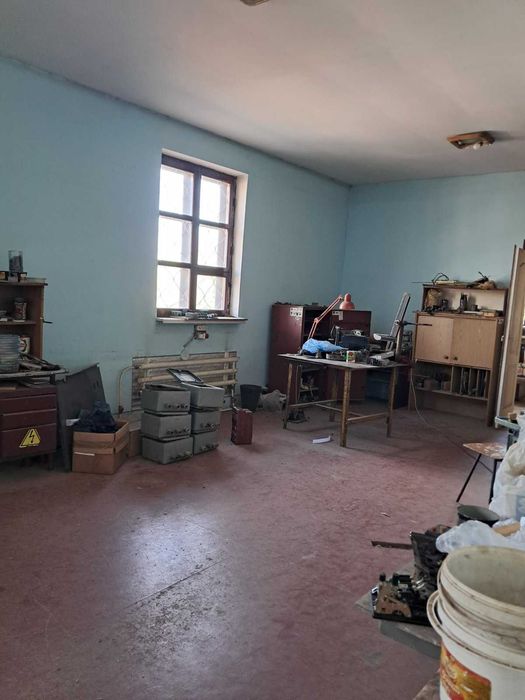 Здається спеціальне приміщення 135 кв.м 0962