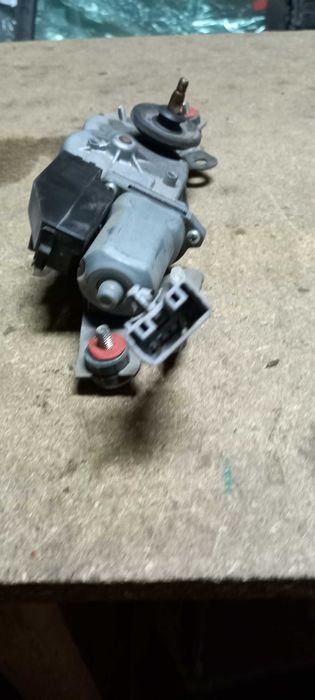 Моторчик стеклоочистилея задний Lexus RX350 2010-2015 год.