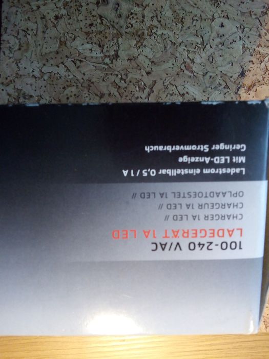 Ładowarka akumulatorów