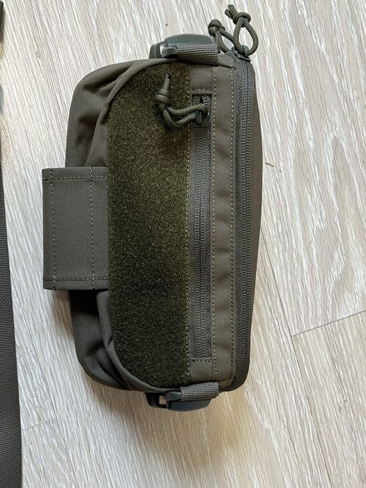 Nerka taktyczna replika Agilite Six Pack Hanger