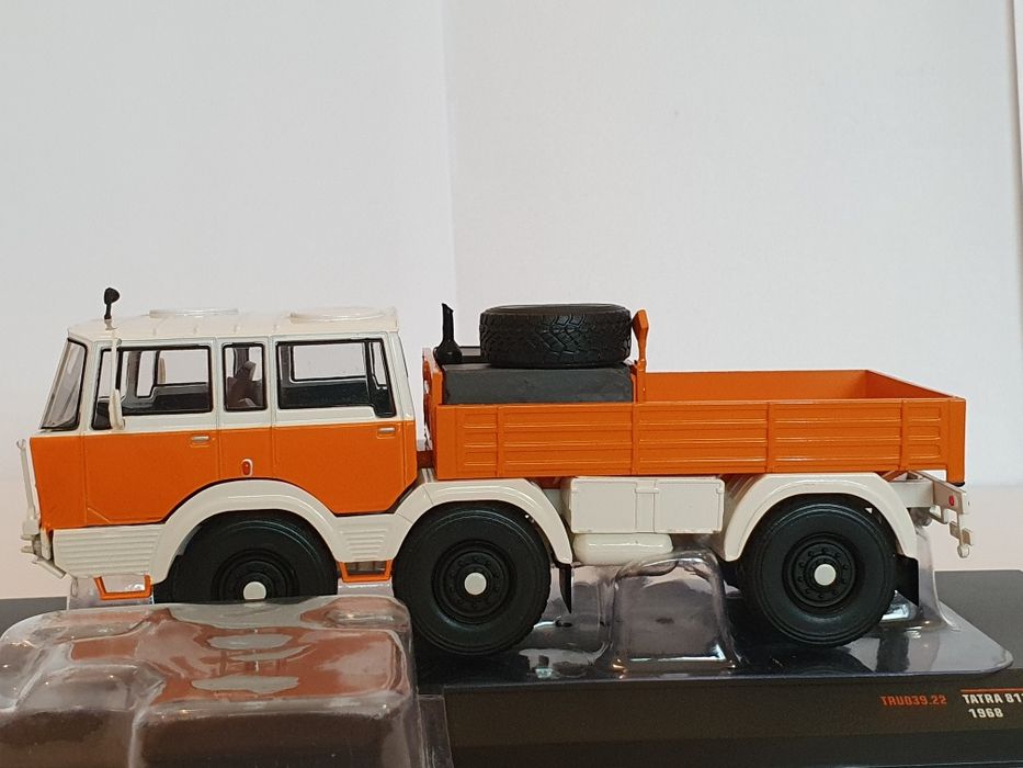 Масштабная модель автомобиля Tatra  813 6x6 1:43