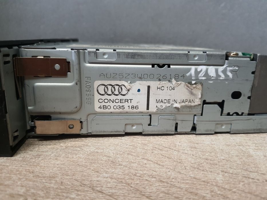 Radio samochodowe Fabryczne Audi Concert dla A3 8L, A4 B5, A6 C5, TT, A2 + Kod Zadbane Kaseta 22cm Japan Panasonic