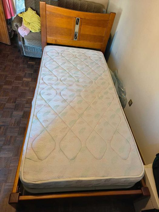 Cama/Estrado/Colchão - Individual