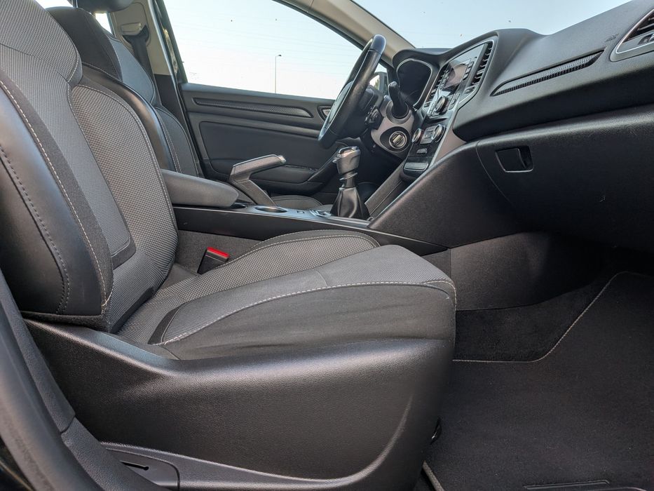 Renault Megane ST BLUE  1.5DCI Zen 2019