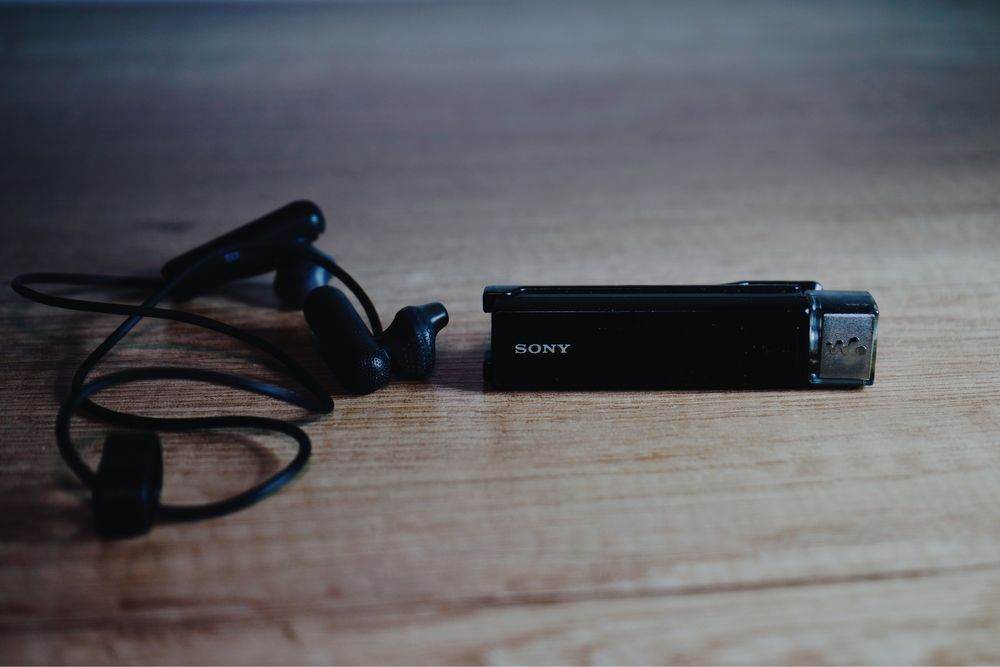 Sony Walkman NWZ-M504 – MP3 Player z Bluetooth i Radiem FM