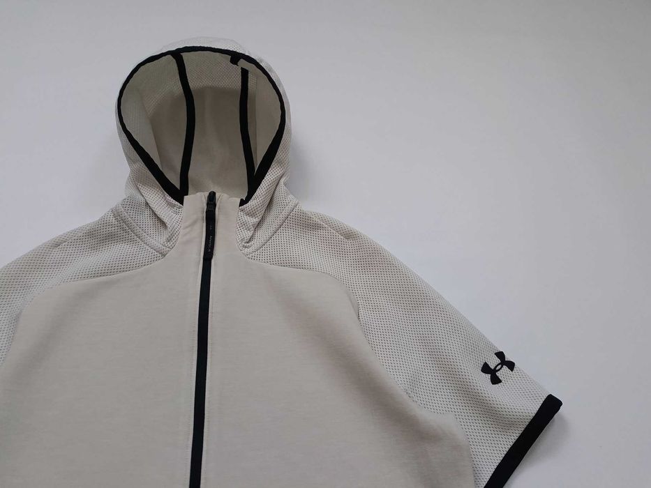 Under Armour Unstoppable Move Men's Shortsleeve Hoodie - Summit White