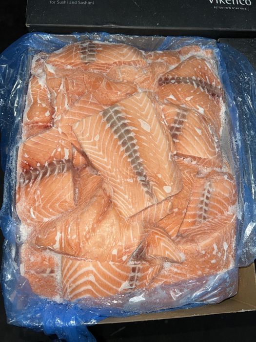 Куски лосося Vikenco 600грн