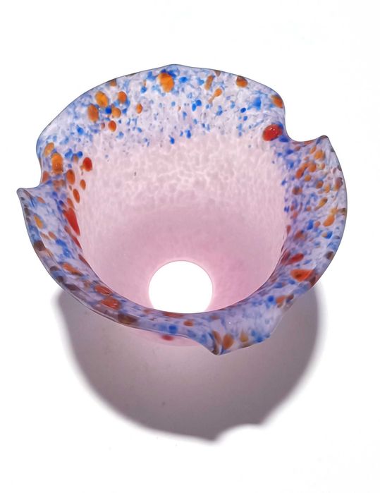 Tulipa rosa, azul e vermelho em vidro soprado manual (1 unidade)