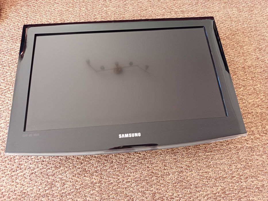 TV Samsung  LE26A457C1D