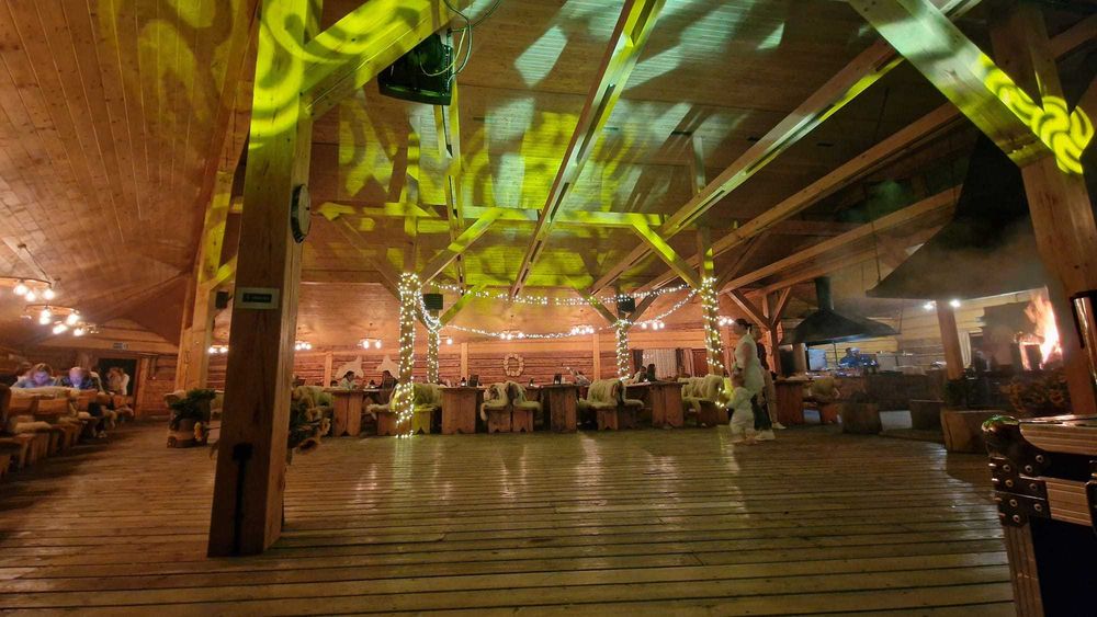 4x Ruchome głowy LIGHT4ME MOVING SPOT 60 światło dioda LED