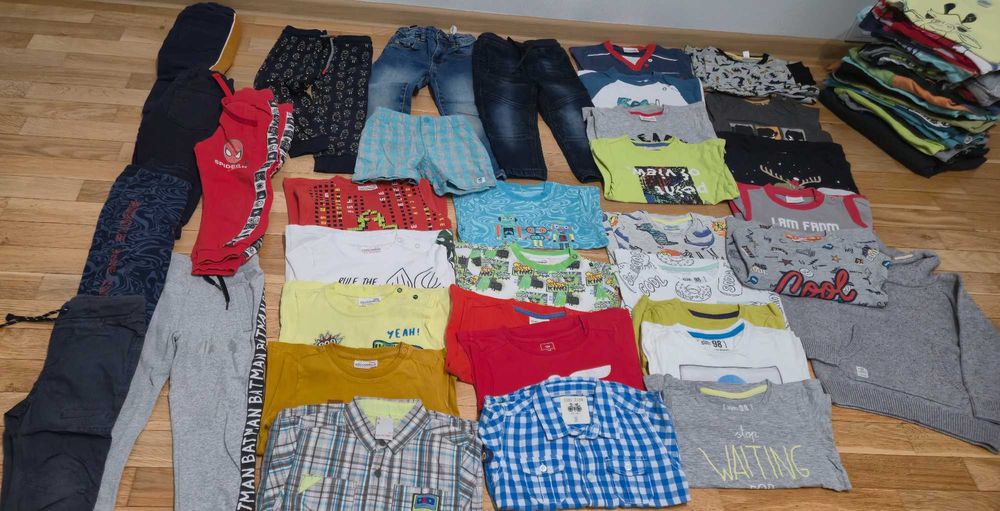 Ubranka dla chlopca rozm.98 Coccodrillo