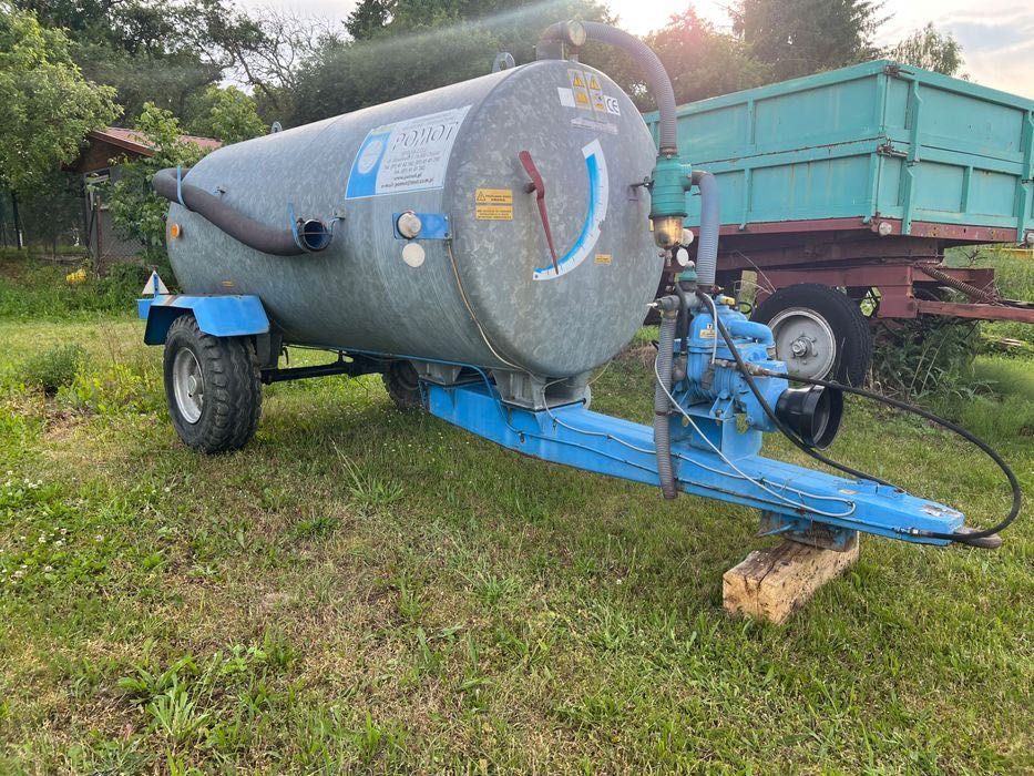Beczkowóz Pomot 4000L