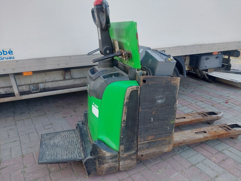 Wózek paletowy  Cesab P320 , BT Lpe200