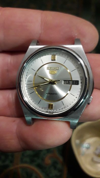 Репассаж годинника полірування заміна скла Orient Seiko Citizen Tissot