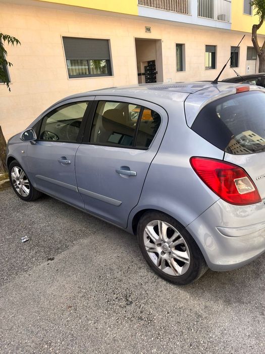 Opel corsa 2007 gasóleo
