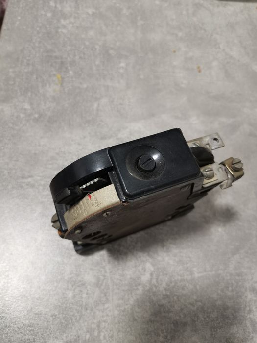 Реле теплове токовое ТРТ 138  71А. Возможна отправка почтой