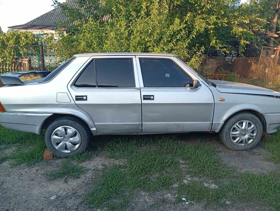 Продам Фіат ріґата 35000 грн