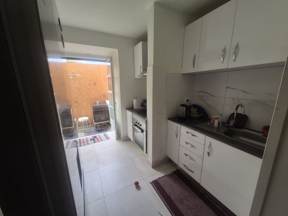 Arrendo quarto duplo no centro de Lisboa