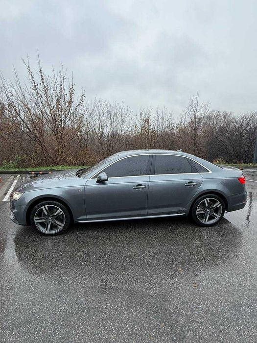 Продам  автомобіль  AUDI   A4  2018