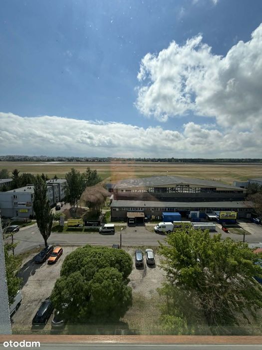 Dwupokojowe mieszkanie z balkonem i garażem na Bielanach