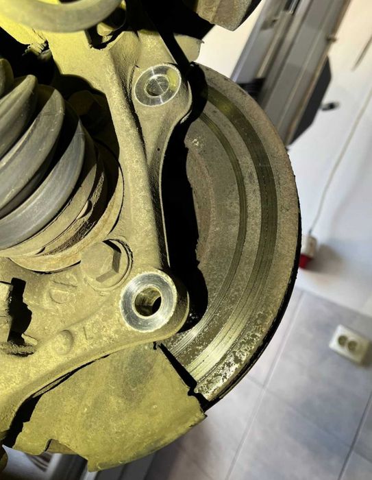 Проточка тормозных дисков, ремонт суппорта Осокорки