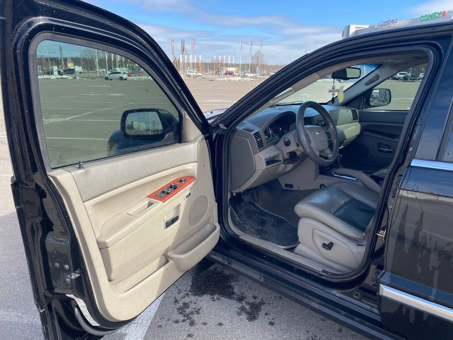Jeep Grand Cherokke wk1 3.0 дизель автомат 4*4