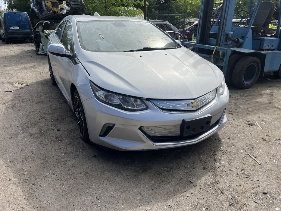 Chevrolet Volt 2 бампер передний в сборе Шевроле Вольт 2х