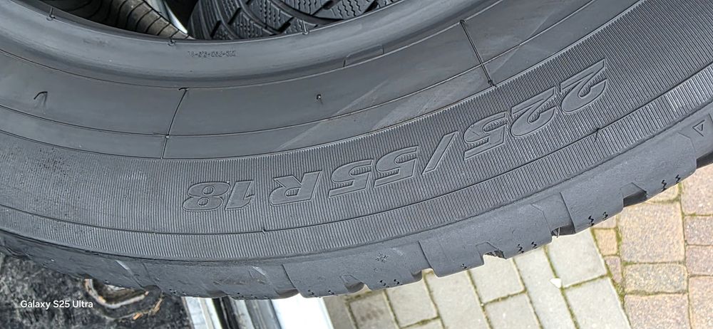 225/55/18 toyo komplet zimowe