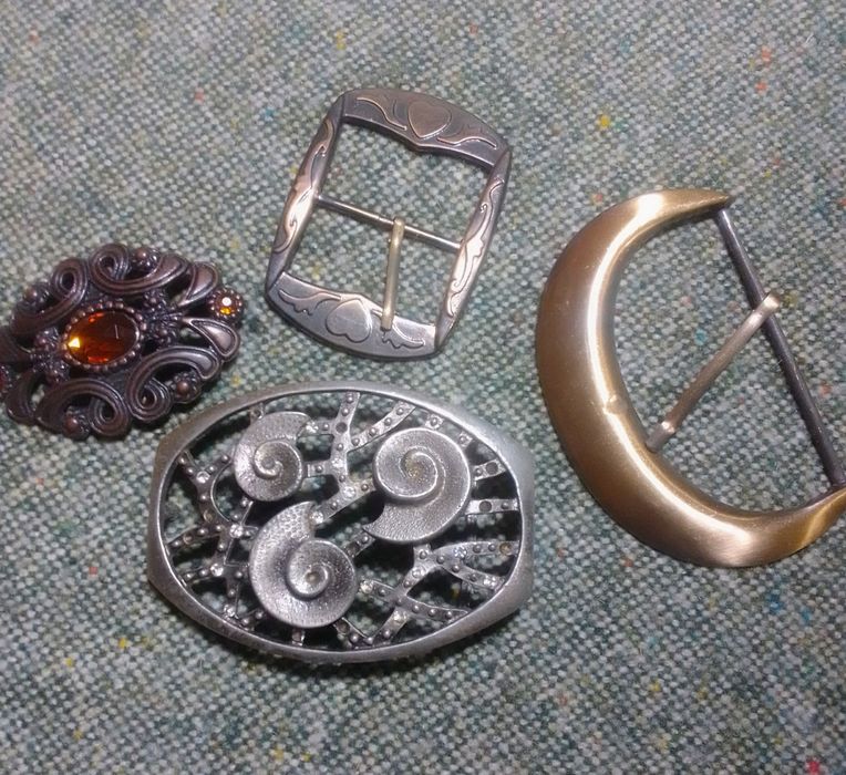 Пряжки для пояса
