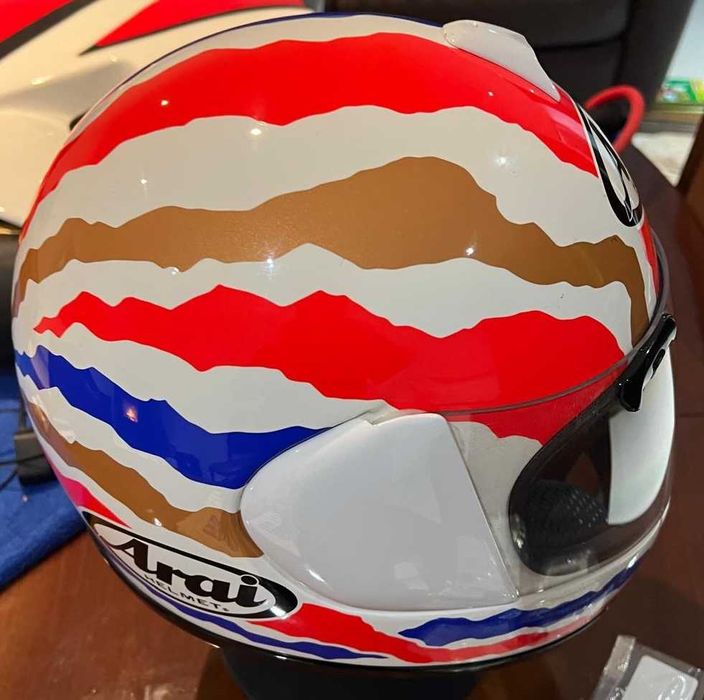 Capacete arai Mick Doohan 1ra Edicao "Jamaica"