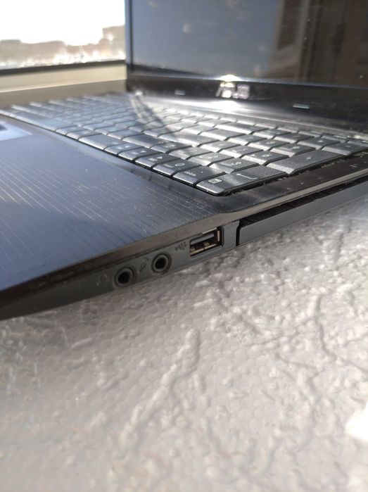 Ноутбук Asus K53U
