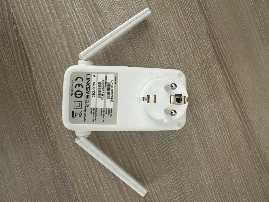 Wi-Fi рентранслятор (extender) LINKSYS RE6300