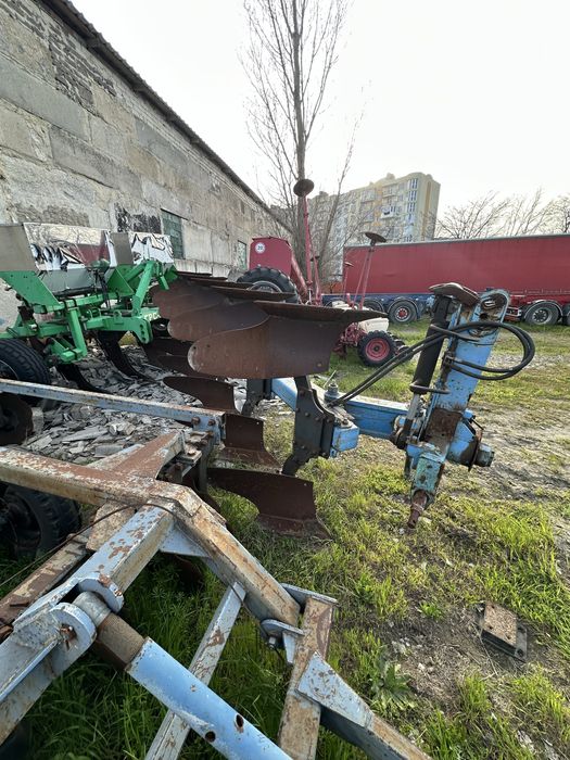 Плуг оборотний ПОН 4+1, пон-5, Уманьфермаш , Велес Агро, лемкен