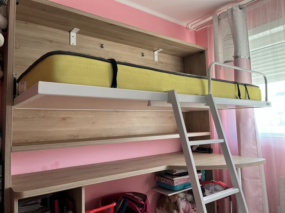 Cama 2 em 1 – Secretária + Cama rebatível