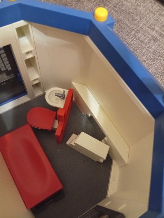 Поліцейська станція Playmobil
