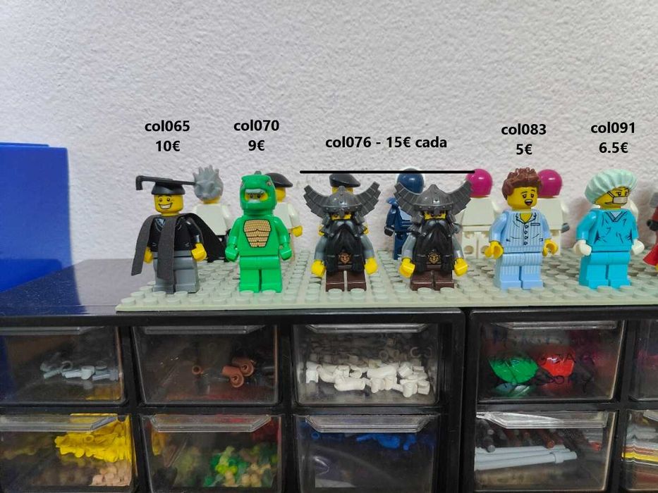 Lote minifiguras Lego Series sem acessorios