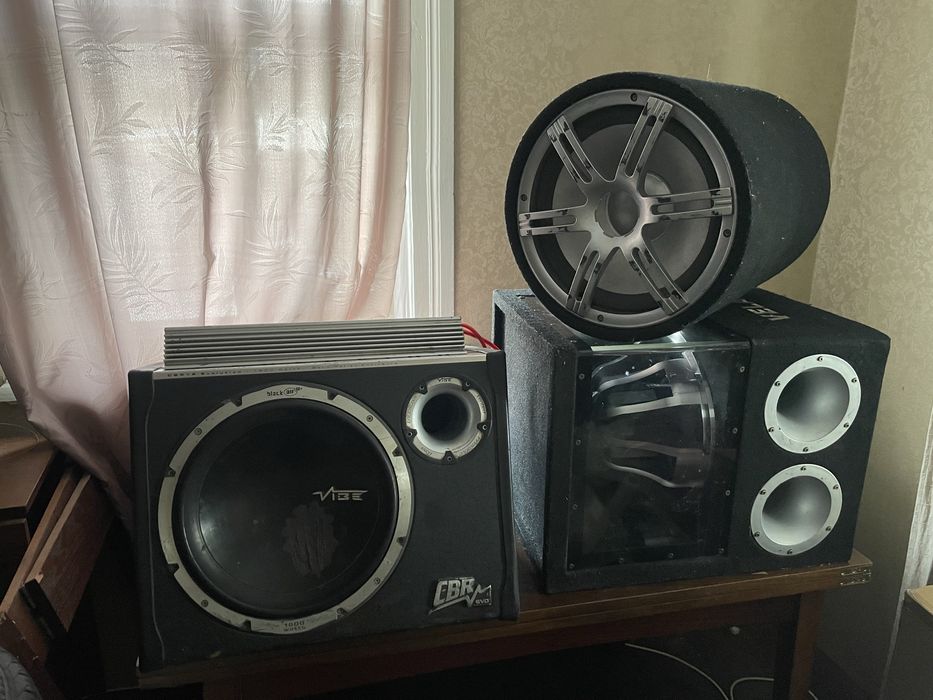 Сабвуфер 12 дюймів та моноблок/підсилювач