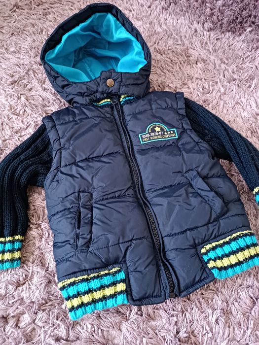 Стильна куртка на 9-12 міс.