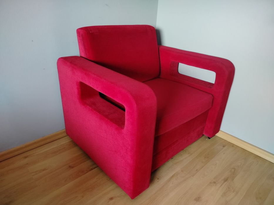 Fotel jednoosobowy z funkcją spania typu amerykanka