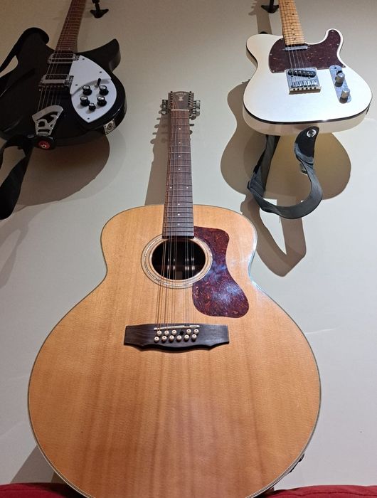 Guitarras Acústicas e Clássicas, 6 e 12 cordas: Guild, Taylor, Cordoba