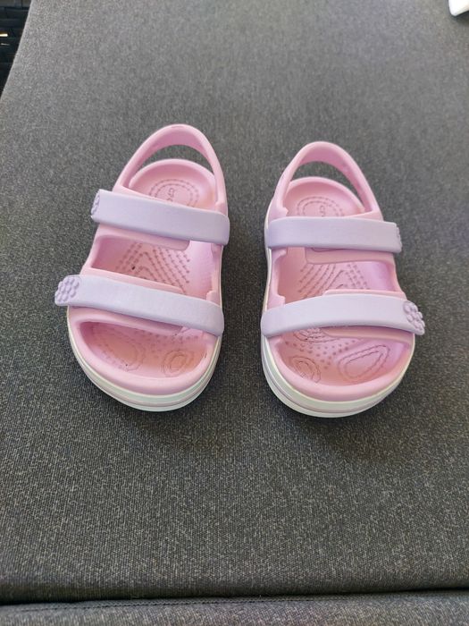 Sandałki Crocs c6