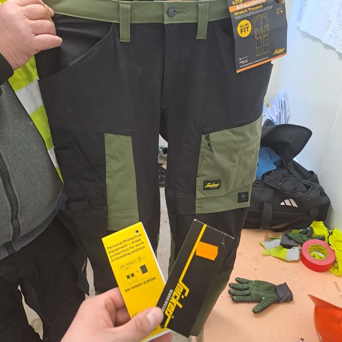 Spodnie snickers nowe