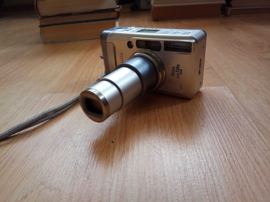 В ідеалі чудовий плівковий фотоапарат CANON Prima Super 130U