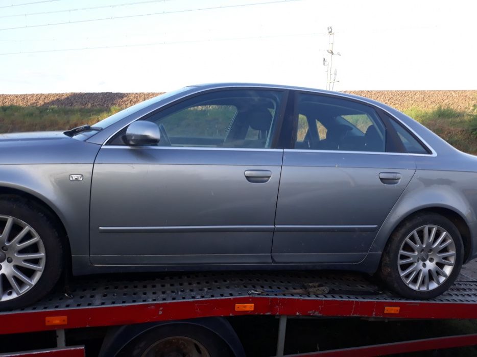 Audi b7 2.0benzyna 2006r na części